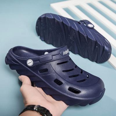 China QY-CUSTOM Lightweight Innovative Designer Chokes Cheap Mens Eva Clogs With Beach Sandals Walking Mens Clogs Shoes for sale