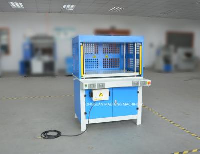 China De hydraulische Harde Dringende Machine van het Dekkingsboek voor Rond Achter Hard Dekkingsboek die mf-800 binden Te koop