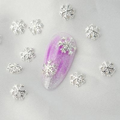 China Easy To Apply Wholesale Silver Snowflake Nail Charms For Nails Art Decoration Winter Christmas for sale