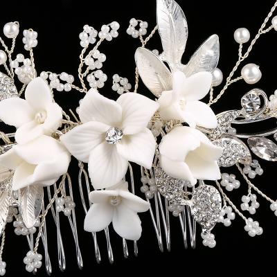 China Full Round Alloy Pageant Crown For Sale Pear And Crystal Princess Tiara for sale