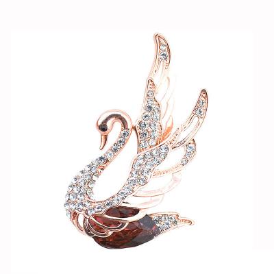 China Crystal New Animal Swan Crystal brooch pins fashion women's pins brooches factory wholesale for sale