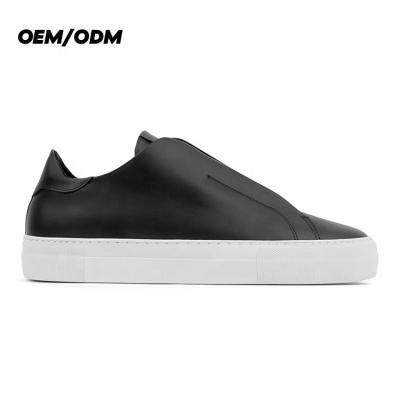 China Hot Selling Fashion Trend OEM/ODM SMD Slip On Style Rubber Shoes Men Walking Casual Leather Trim for sale