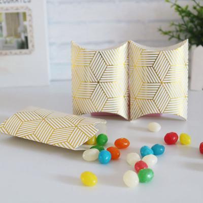 China Recycled Materials Hot Sale Gold Foil Paper Pillow Box Packaging For Candy Chocolate for sale