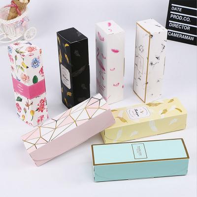 China Recycled Materials New Arrival Fancy Chocolate Box Cardboard Moon Cake Paper Box for sale