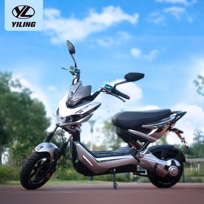 China UK Warehouse 2 Person 4000w Unisex Electric Scooter With Basket for sale