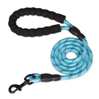 China Large Stocked Hot Selling Training Dog Leads Soft Reflective Nylon Braided Pet Rope Dog Leash for sale