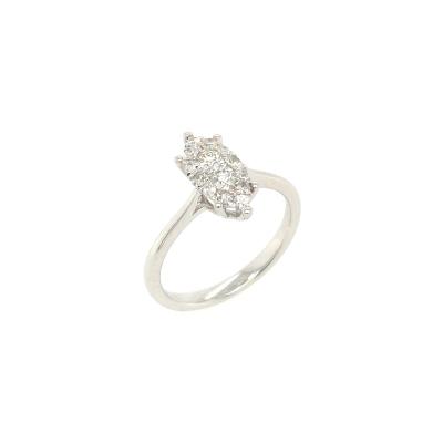 China Fancy 18K White Gold Bling Bling Romantic Custom Engagement Diamond Ring For Women for sale