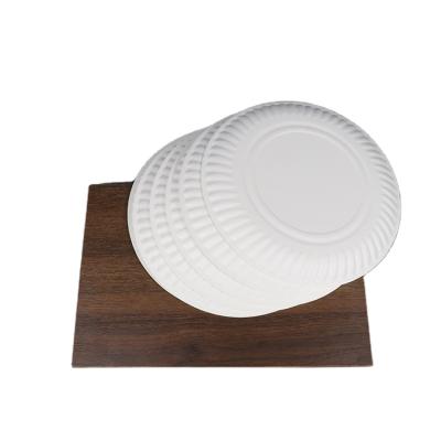 China Food Disposable Top Trays Biodegradable Raw Materials For Paper Plate Disposable Paper Plates for sale