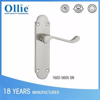 China Modern popular zinc door handle on steel plate 1602-5605 for sale