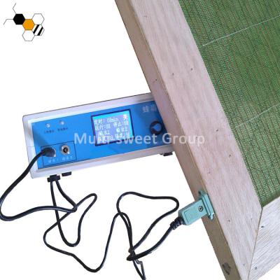 China Farms Beekeeping Equipment Device To Collect Bee Venom Bee Venom Collector Devices for sale