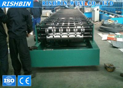 China Wide Span Roof Sheet Roll Forming Machine / Roof Panel Roll Forming Machinery for sale