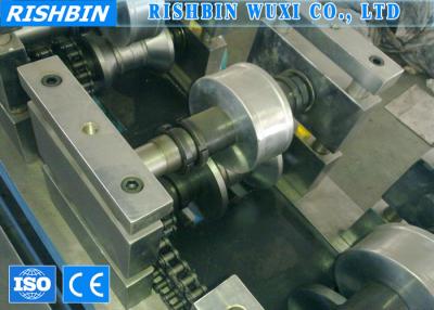 China PLC Florecent Fitting Profile Cold Roll Forming Machine with Flying Saw Cutting for sale