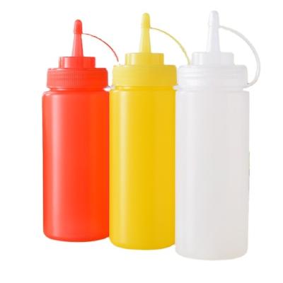 China Household Products Food Grade Empty Plastic Ketchup Bottles Sauce Condiment Squeeze Bottle 650ml for sale