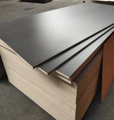 China 2022 NEW Customized Modern 12mm 15mm 18mm Black Plywood MELAMINE Plywood Made in China Wood for sale