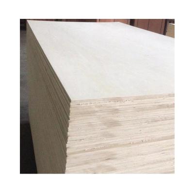 China Modern New Type Furniture LVL Pine Formply Plywood Boards For Sofa Bed Frame for sale