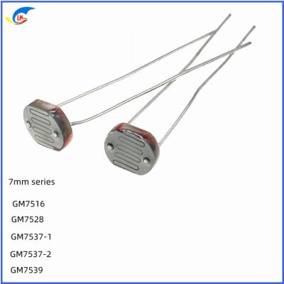 China Fotoresistores de 7 mm série GM 7516 Resistores dependentes da luz Resistência brilhante 5-10KΩ 150V Pico espectral 540nm à venda