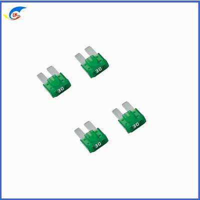 China 5A-30A ATA Car Micro2 Blade Fuse Nylon PA66 carcasa para componentes eléctricos de automóviles en venta