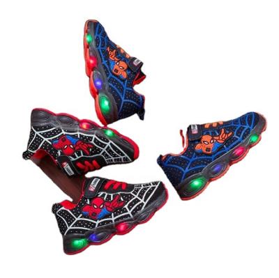 China New Fashion Trend Mesh Children's LED Boys Sports Shoes Lightweight Breathable Casual Flat Shoes for sale