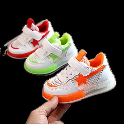 China 2021 new baby spring spring sneakers children's luminous LED light sneakers fashion boys&girls hallowed-out sports sneakers for sale