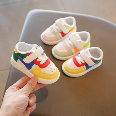 China New Massage Baby Shoes Toddler Girls Boys Sports Shoes For Casual Infant Soft Leather Kids Sneakers Baby Girls Flats Shoes for sale