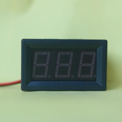 China Gauge Voltage Two Cable DC Voltage Meter Head Connection Reverse Protection 0.56 Inch Led Digital Voltmeter for sale