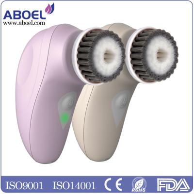 Κίνα Ηλεκτρική κυρία Vibrating Portable Rotary Facial βούρτσα εξαρτήσεων ταξιδιού προς πώληση