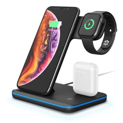 China 3 in 1 Fast Wireless Charger Z5A 15W Wireless Charger 3 in 1 Wireless Charging Stand with Desk Lamp for sale