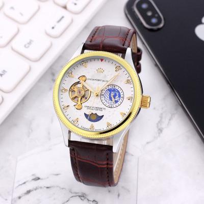 China 2022 Top Brand Sports Luxury Transparent Men's Watch Waterproof Leather Skeleton Mechanical Watch R Business Water Resistant 067 for sale