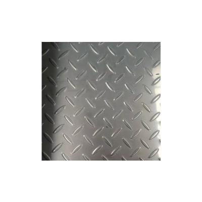 China Stainless Steel Metal Plate 430 Anti Slip Boiler Sheet Anti Slip Baby Plates 430 Sheet Price for sale