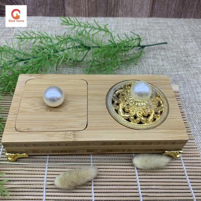 China 2020 Aribic Craft Wholesale Exquisite Aromatherapy Arabic Wooden Censer For Ramadan Or Home for sale