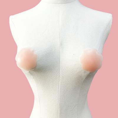 China Reusable Nude Self Adhesive Waterproof Invisible Nipple Sticker Silicone Petal Petal Nipple Cover Silicone for sale