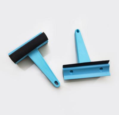 China Car Cleaning Fast Delivery Cheap Car Windshield Cleaning Blue Silicone Wiper For Car for sale