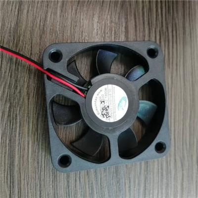 China Beauty Device 12V 5010 2 Pin 50x50x10mm Brushless DC Blade Cooling Fan for sale