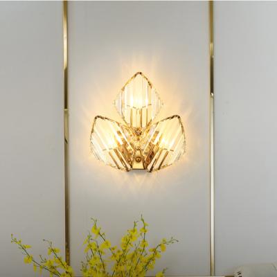 China Industrial Nordic Style LED Wall Lamp Crystal Dmodern Decorative Bedroom Wall Lamp For Indoor Living Room for sale