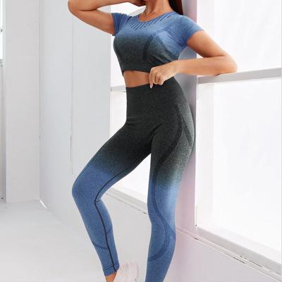 China Wholesale Breathable Gradient Color Tight Hang Dyeing Legging Elastic Waist High High And Lift Up T Shirt Women Workout Set for sale