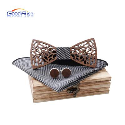 China Men's Wooden Bow Tie Bow Tie Cufflinks Set Cheap Wooden Tie Men's Handmade Butterfly Wedding Suit Set for sale