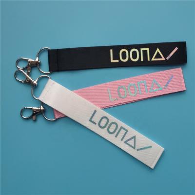 China Fan's Collection Wholesale KPOP Idol Merchandise Colorful Laser LOONA Name Bar Phone Lanyard for sale