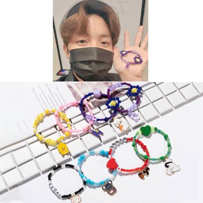 China KPOP Bangtan Boys Wholesale J-hope V Live Pearl Bracelet KPOP Idol Merchandise Bangtan Boys for sale