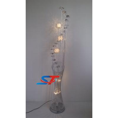 China Hot Selling Modern Decoration Gift Good Quality Foot Switch Aluminum Flower Modern Decorative Floor Lamps for sale