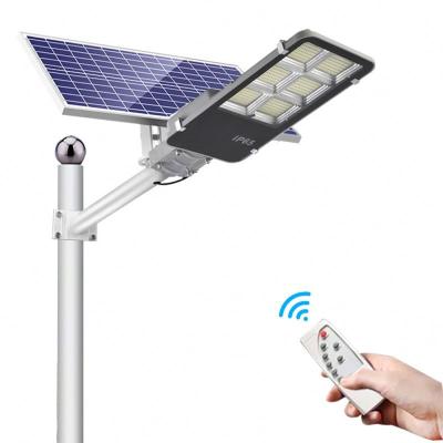 China Garden Led Solar Street Flood Light 50w 100w 150w 200w 300w Solar Outdoor Motion Sensor Lamp for sale