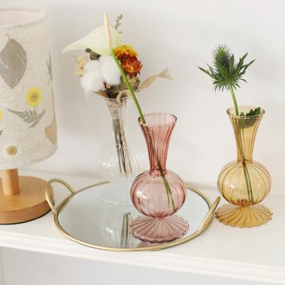 China Modern 2023 Hot Sale Thin Glass Mini Vases Colorful Terrarium Glass Vases With Flowers for sale