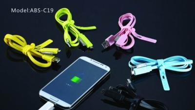 China Pin multifuncional blanco micro del cable 30 del USB para el iPhone 4/Samsung/iPod en venta