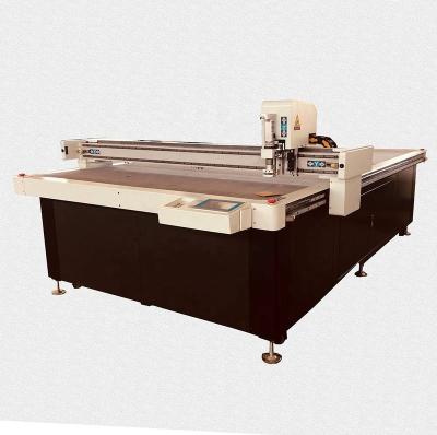 China Imported Full Digital Servo Driver Auto Feeding CNC Vibrating Multi Function Oscillating Knife Industrial Cutting Machine For Cloth for sale