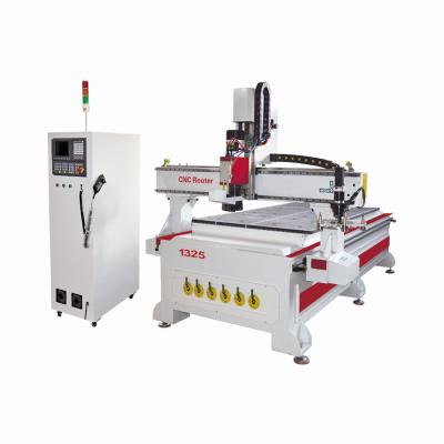 China Best Quality China Cupboard Automatic Wood Door CNC Router Cutting Furniture Making Machine Manufacturer for sale