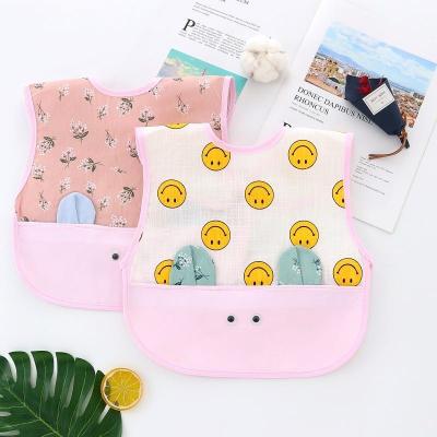 China New Antibacterial Professional Designed Printing Cute Little Girls Collar Child Bibs Cute Full Body Full Freedom Bibs for sale