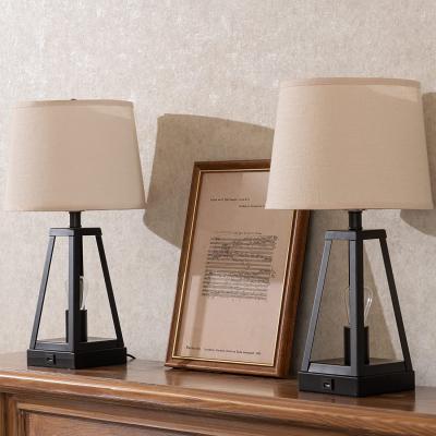 China Industrial high quality fashion style living room practical modern tripod table lamp for sale