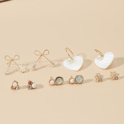 China 2021 New Arrival TRENDY Simple Plastic Pearl Diamond Stud Earrings Gold Plated Flower Heart Shape Cubic Zircon Earring Stud Set for sale