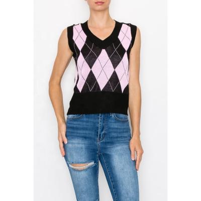 China Anti-Wrinkle Women's Stylish V-Neck Sweater Knitted Plaid Sleeveless Sweater for sale