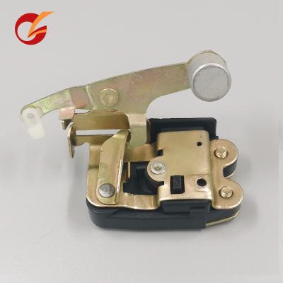 China Iron Right Side Sliding Door Lock For Grace H100 L300 Delica 81220-43004 for sale