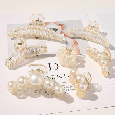 China Nickel Free Lead Free Simple Elegant Jewelry Pearl Hair Claw Clips Clear Transparent Acrylic Pearl Claw Slings For Women Girls Ladies for sale